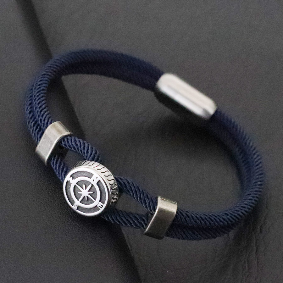 Pirate Style Nautical Compass  - Compass Lensatic のレビューと価格