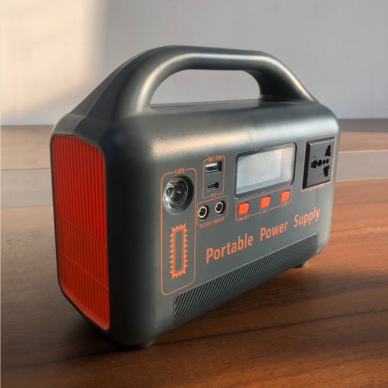 Outdoor Emergency Portable Pow - Solar Emergency Charger のレビューと価格